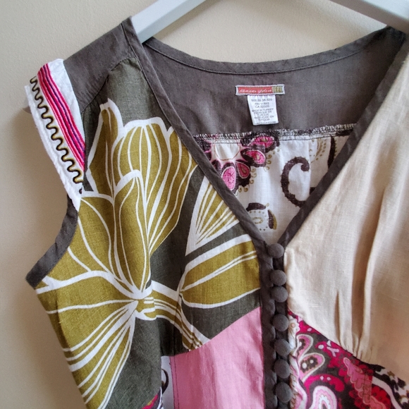 COPY - Vintage 100% Linen patchwork top with buttons and waist strings - Picture 3 of 12